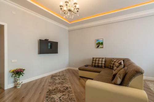 Apartment On Afd Plaza