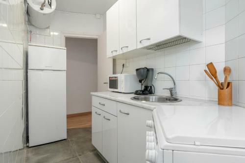 Hauzify I Apartaments Estela