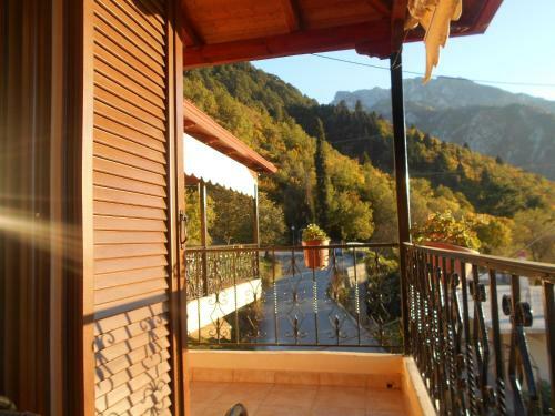 Apartamento Gerakofolia Rooms To Let