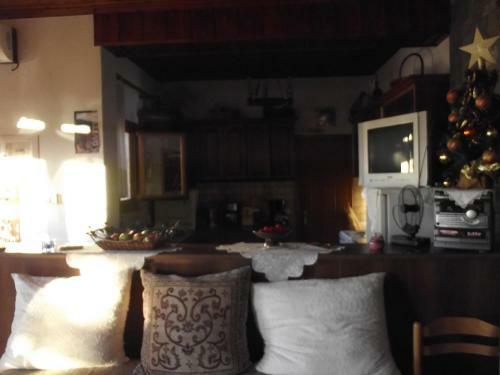 Apartamento Gerakofolia Rooms To Let