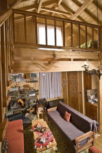 Hostal Chalet Parea