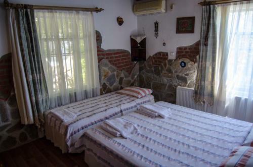 Hostal Agora Pansiyon
