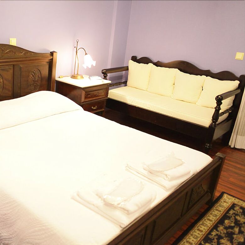 Ilion Hotel