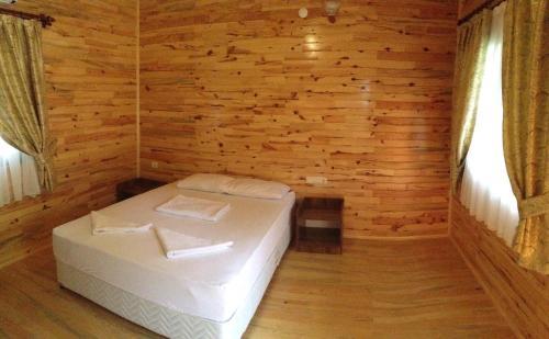 Hostal Olympia Hotel