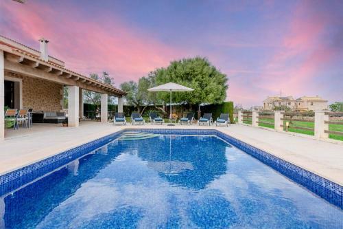 Yourhouse Can Cuixa Villa