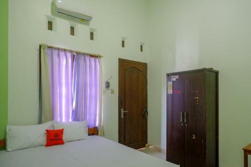 Hotel Koolkost @ Majapahit Area Semarang (Minimum Stay 30 Nights)