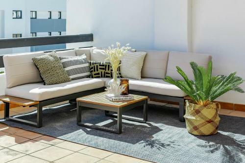 Dja- Modern 2 Bedroom Apartment Close To Beach