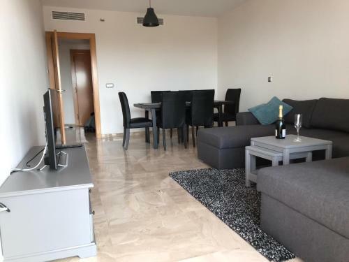 Luxury Apartment Set In Do�a Julia Golf Course