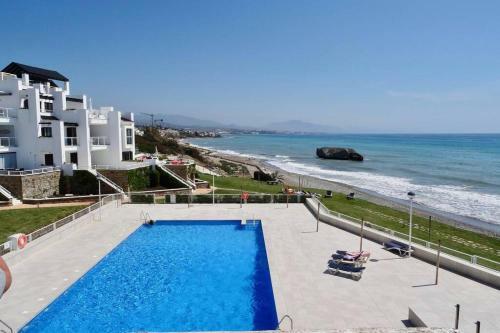 Apartamento Casares Del Mar