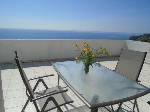 Giota & Antonia Apartments