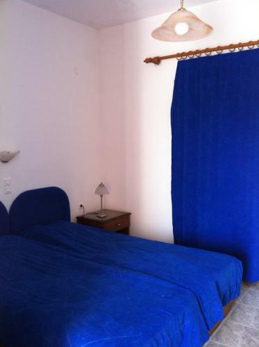 Hostal Porto Milos