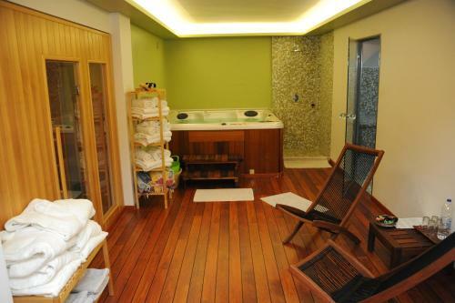 Long View Resort And Spa Rooms And Apartments