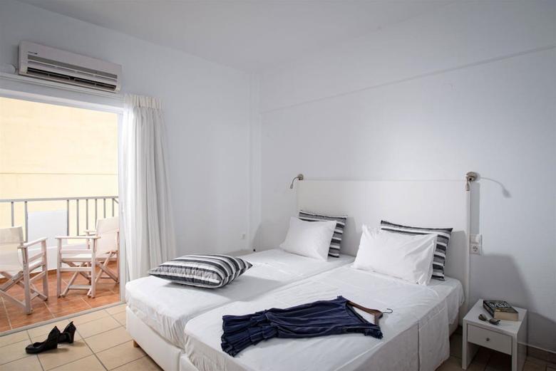 Fedra Apartments