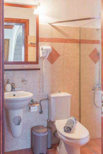 Hostal Alykes Studios