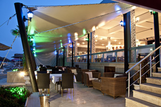 Ronax Hotel