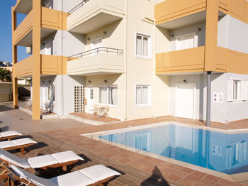Ikaros Apartments