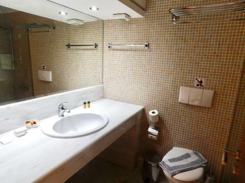 Elizabeth Suites