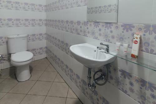 Hotel Clean & Comfort Homestay