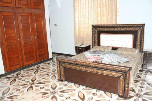 Hotel Tulip Guest House