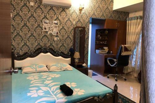 Luxurious Modern Furnished Apartment