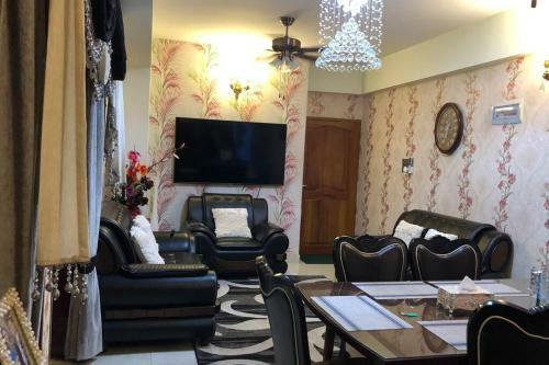 Luxurious Modern Furnished Apartment