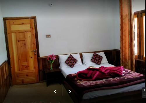 Hotel Lady Finger Guest House And Lodge