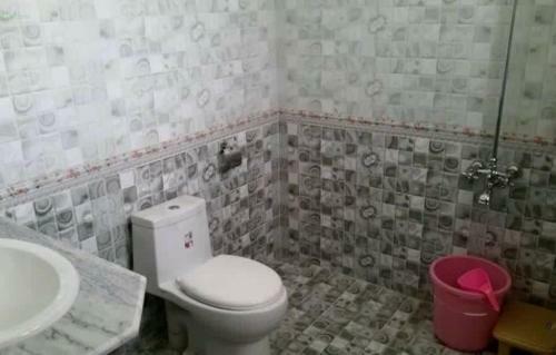 New Honey Moon Hotel & Restaurant