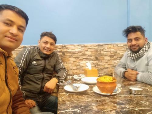 Hostal Shrestha Tandoori And Birayani House