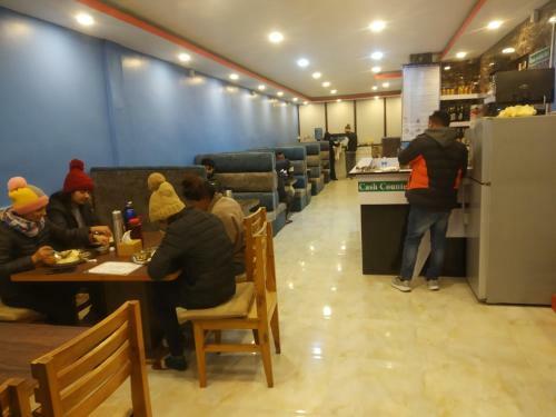 Hostal Shrestha Tandoori And Birayani House