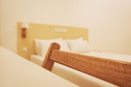 Hotel Nala Island Village