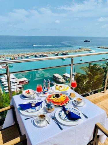 Hostal Icom Marina Sea View