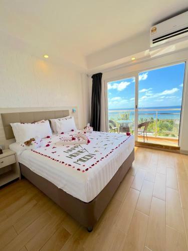 Hostal Icom Marina Sea View