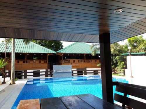 Dwell Family Resort