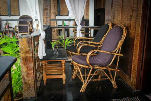 Bed & Breakfast Laughing Crow Goa