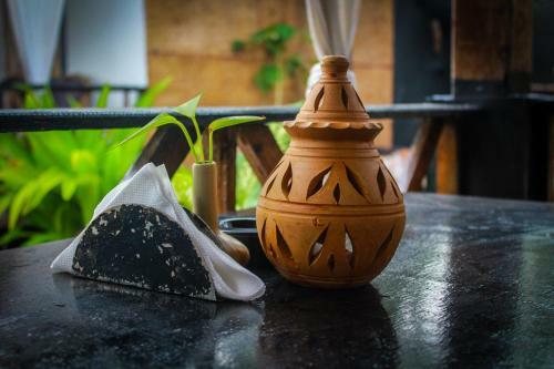 Bed & Breakfast Laughing Crow Goa