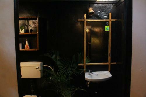 Bed & Breakfast Laughing Crow Goa