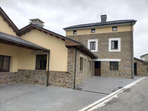 Apartamentos Puerta Del Castro