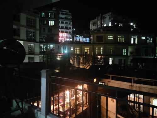 The 1998 Homestay