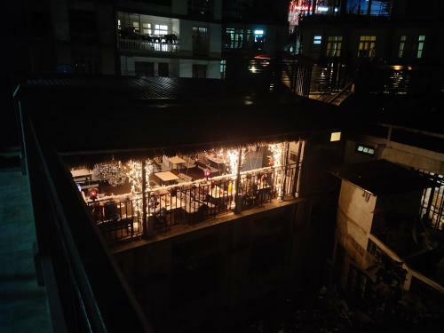 The 1998 Homestay