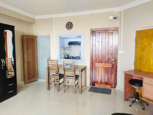 Aizawl Guest House Serviced Apartment & Views