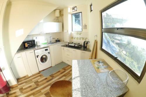 Aizawl Guest House Serviced Apartment & Views