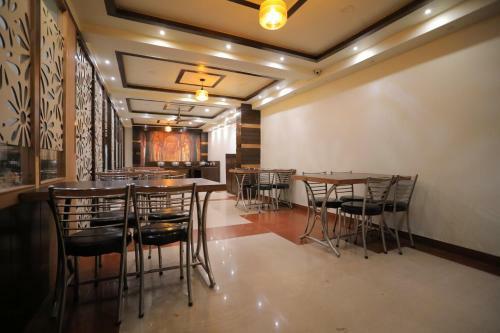 Agra Hotels Marygold