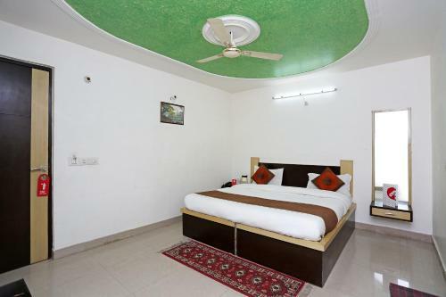 Oyo 78253 Star Hotel