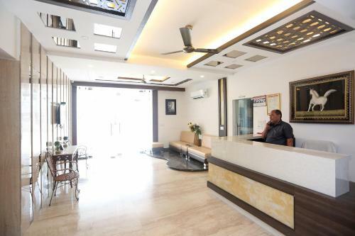 Oyo Flagship 9368 Hotel Pratap