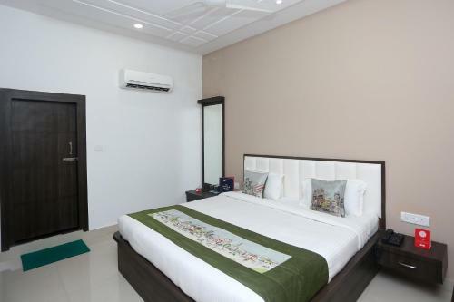 Oyo Flagship 9368 Hotel Pratap