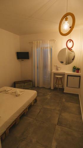 Hostal Manthos Place