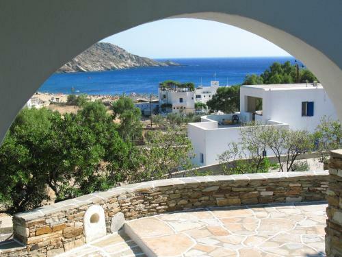 Hostal Manthos Place