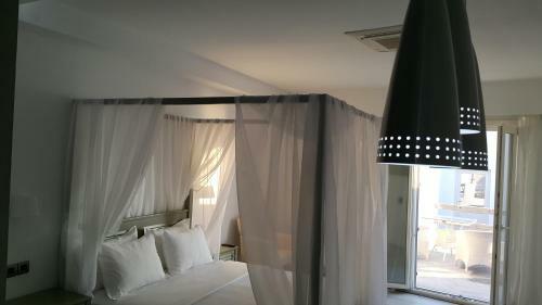 Hotel Akti Irini