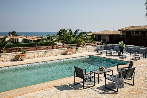 Nefeli Luxury Villas
