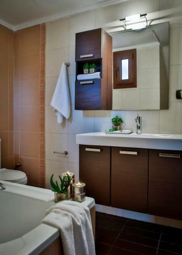 Nefeli Luxury Villas